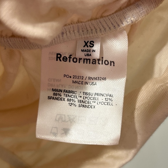 Reformation Cream Ruched Blouse - Picture 3 of 4